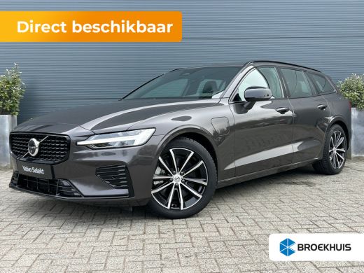 Volvo  V60 2.0 T6 Plug-in hybrid AWD Plus Dark | 360 camera | Trekhaak | All-seasons | Harman/Kardon | Stoel...