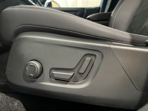 Volvo  XC40 T5 Recharge R-Design | 360 camera | Stoel + Stuurverwarming |  Harman Kardon | trekhaak | ActivLease financial lease