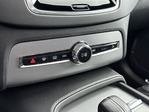 Volvo  XC90 T8 Recharge R-Design | Long Range | 22" | Luchtvering | Bowers & Wilkins | Trekhaak | Head-up | P... ActivLease financial lease