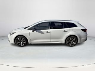 Toyota Corolla Touring Sports Hybrid 140 Dynamic **STOELVERWARMING/ KEYLESS/ PARKEERSENSOREN**