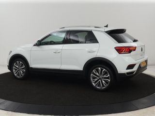 Volkswagen T-Roc 1.5 TSI Sport | Panoramadak | Adaptive cruise | Keyless | Carplay | Navigatie | Full LED | Virtua...