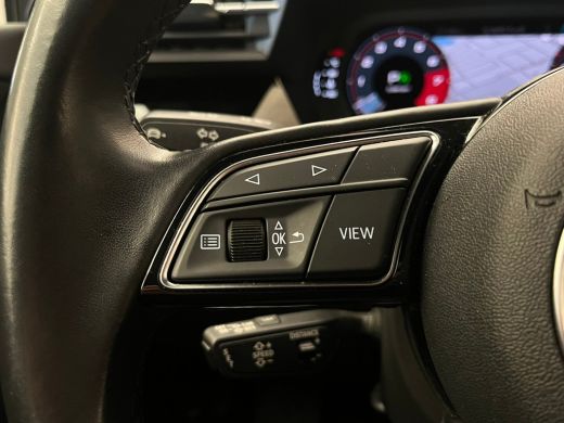 Audi A3 Sportback 35 TFSI Business edition RS Look Velgen | Full LED | Carplay | Cruise | Getinte Ruiten ... ActivLease financial lease