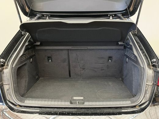 Audi A3 Sportback 35 TFSI Business edition RS Look Velgen | Full LED | Carplay | Cruise | Getinte Ruiten ... ActivLease financial lease