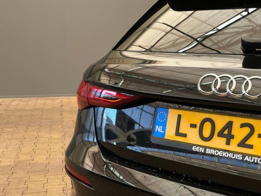 Audi A3 Sportback 35 TFSI Business edition RS Look Velgen | Full LED | Carplay | Cruise | Getinte Ruiten ... ActivLease financial lease