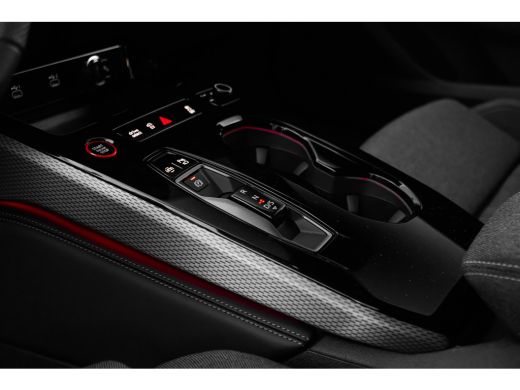 Audi A5 Avant S edition | Adaptive cruise control | Aluminium optiek in het interieur | Audi smartphone i... ActivLease financial lease