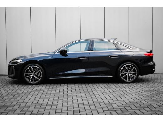 Audi A5 Limousine S edition | Adaptive cruise control | Aluminium optiek in het interieur | Audi smartpho... ActivLease financial lease