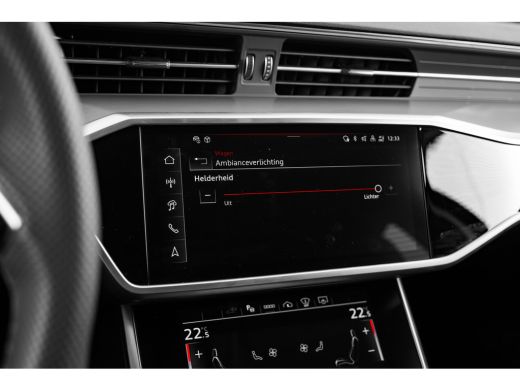 Audi A6 Avant 55 TFSI e quattro S edition Competition 367PK | Trekhaak | Panorama Dak | Head-up display |... ActivLease financial lease