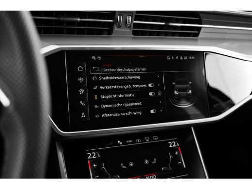 Audi A6 Avant 55 TFSI e quattro S edition Competition 367PK | Trekhaak | Panorama Dak | Head-up display |... ActivLease financial lease