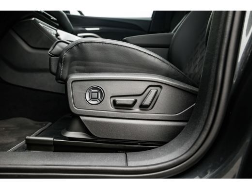 Audi Q5 S edition competition | Audi virtual cockpit | Hemelbekleding in zwart | Navigatie plus ActivLease financial lease