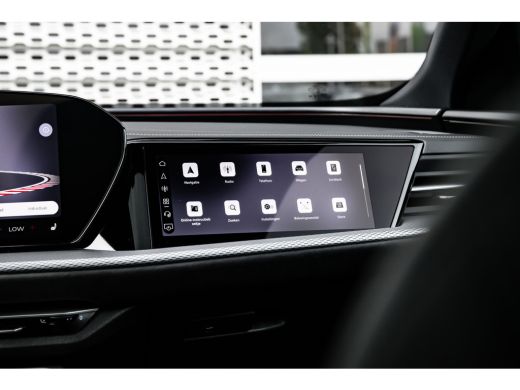 Audi Q5 S edition competition | Audi virtual cockpit | Hemelbekleding in zwart | Navigatie plus ActivLease financial lease