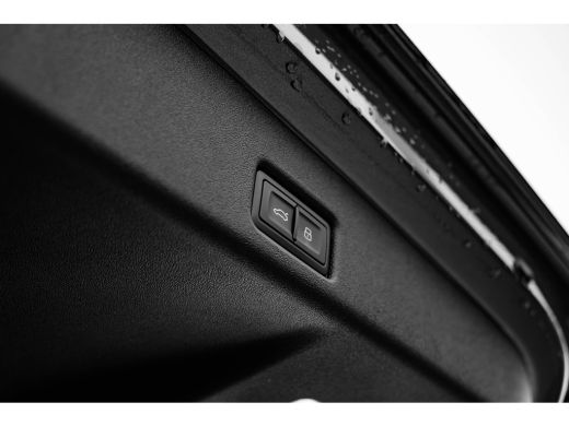 Audi Q5 S edition competition | Audi virtual cockpit | Hemelbekleding in zwart | Navigatie plus ActivLease financial lease