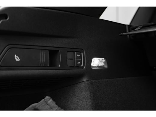 Audi Q6 e-tron S edition performance 100 kWh 306PK | Luchtvering | Panorama dak | B&O Audio | Head-up Display | ... ActivLease financial lease