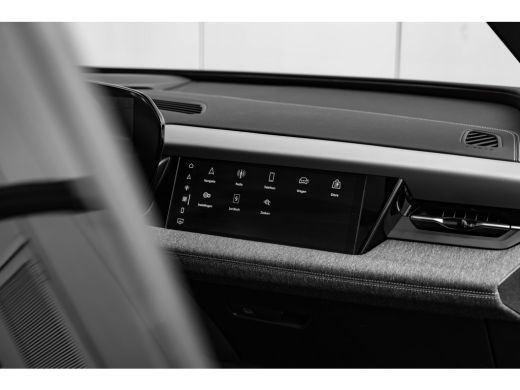 Audi Q6 e-tron S edition performance 100 kWh 306PK | Luchtvering | Panorama dak | B&O Audio | Head-up Display | ... ActivLease financial lease