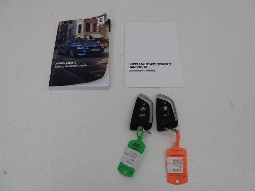 BMW 2 Serie Gran Tourer 220i Business Edition Plus | Luxury Line | Leder | Head-Up | Stoelverwarming | Trekha... ActivLease financial lease