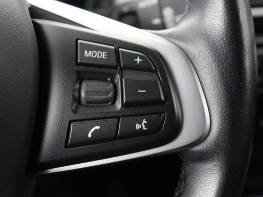 BMW 2 Serie Gran Tourer 220i Business Edition Plus | Luxury Line | Leder | Head-Up | Stoelverwarming | Trekha... ActivLease financial lease