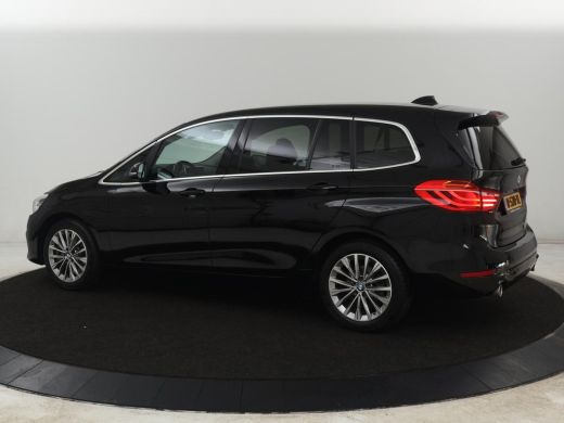 BMW 2 Serie Gran Tourer 220i Business Edition Plus | Luxury Line | Leder | Head-Up | Stoelverwarming | Trekha... ActivLease financial lease