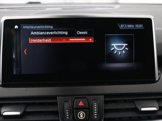 BMW 2 Serie Gran Tourer 220i Business Edition Plus | Luxury Line | Leder | Head-Up | Stoelverwarming | Trekha... ActivLease financial lease