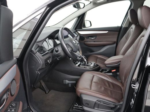BMW 2 Serie Gran Tourer 220i Business Edition Plus | Luxury Line | Leder | Head-Up | Stoelverwarming | Trekha... ActivLease financial lease