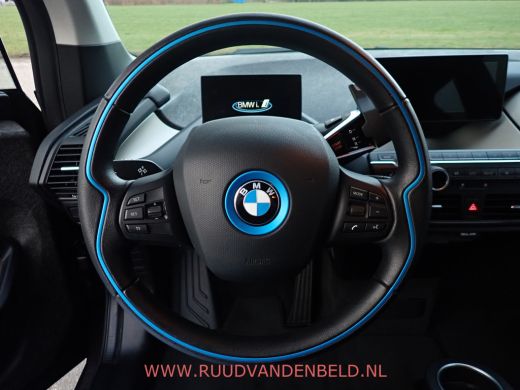 BMW i3 Executive Edition 120Ah 42kWh 93%SOH / CARPLAY / CCS / WARMTEPOMP / NAVI ActivLease financial lease