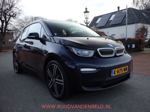 BMW i3 Executive Edition 120Ah 42kWh 93%SOH / CARPLAY / CCS / WARMTEPOMP / NAVI ActivLease financial lease