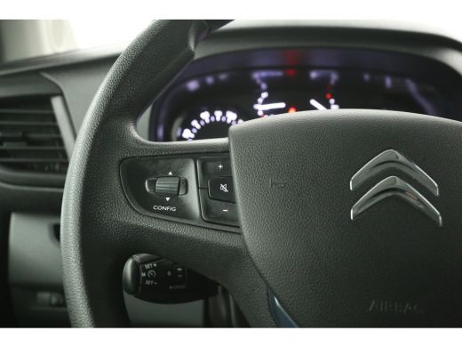 Citroën Jumpy 2.0 BlueHDI 145PK L3H1 | DC | 6 Zits |  Airco | Cruise | Trekhaak | Carplay | Navi ActivLease financial lease