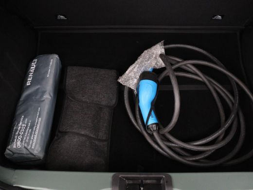 Dacia Spring Expression 27 kWh | Leder | Carplay | Camera | Navigatie | Airco | Bluetooth | Speedlimiter | Par... ActivLease financial lease