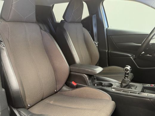 DS DS 3 Crossback 1.2 PureTech Business | Achterbank in delen neerklapbaar | Afwijkende dakkleur | Bestuu... ActivLease financial lease