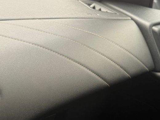 DS DS 3 Crossback 1.2 PureTech Business | Achterbank in delen neerklapbaar | Afwijkende dakkleur | Bestuu... ActivLease financial lease