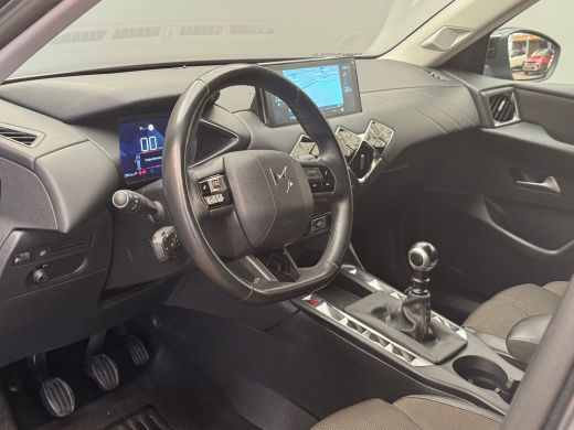 DS DS 3 Crossback 1.2 PureTech Business | Achterbank in delen neerklapbaar | Afwijkende dakkleur | Bestuu... ActivLease financial lease