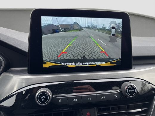 Ford Kuga 2.5 PHEV Titanium X | Trekhaak | Stoelverwarming | Camera | B&O Audio | Apple Carplay | Airco (au... ActivLease financial lease