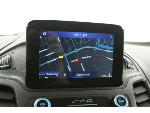 Ford Transit Connect 1.5 EcoBlue 120PK | Airco | Cruise | Camera | Trekhaak | Carplay | Navi | Parkeersens. ActivLease financial lease