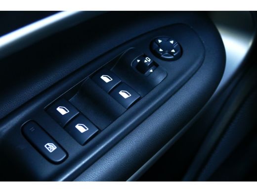 Jeep Avenger 1.2 100PK LONGITUDE / NAVI / LED / CLIMA / PDC / 16"LMV / STOELVERWARMING / BLUETOOTH / ADAPT. CR... ActivLease financial lease