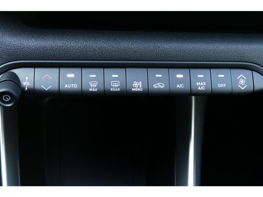 Jeep Avenger 1.2 100PK LONGITUDE / NAVI / LED / CLIMA / PDC / 16"LMV / STOELVERWARMING / BLUETOOTH / ADAPT. CR... ActivLease financial lease