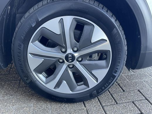 Kia e-Niro ExecutiveLine 64 kWh ActivLease financial lease