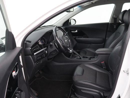 Kia Niro 1.6 GDi PHEV DynamicLine | Half leder | Adaptive cruise | Camera | Carplay | Navigatie | Climate ... ActivLease financial lease