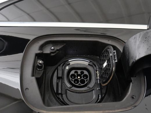 Mercedes-Benz CLA Shooting Brake 250e AMG | Adaptive cruise | Stoelverwarming | Carplay | Widescreen | Leder/Alcant... ActivLease financial lease