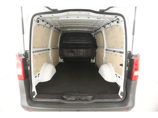 Mercedes-Benz Vito 116 CDI Lang | 164PK | Aut. | Airco | Cruise | Camera | 3 Zits | Trekhaak | Navi | Stoelverw. ActivLease financial lease
