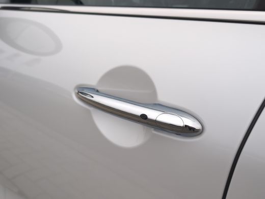 Mini 5-Deurs 1.5 Camden Edition | Panoramadak | Leder | Camera | Cruise Control | Airco (automatisch) | Apple ... ActivLease financial lease