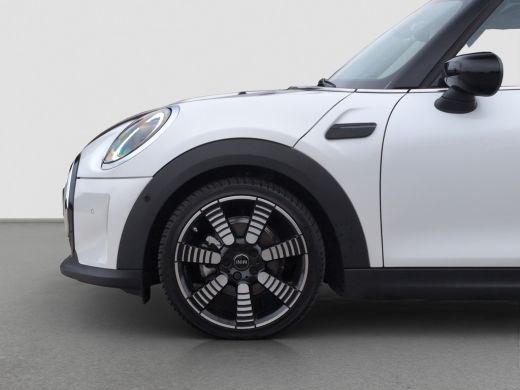 Mini 5-Deurs 1.5 Camden Edition | Panoramadak | Leder | Camera | Cruise Control | Airco (automatisch) | Apple ... ActivLease financial lease