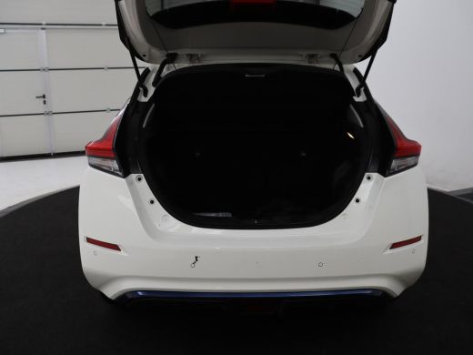 Nissan Leaf e+ N-Connecta 62 kWh | SOH 94% | Stoelverwarming | 360 Camera | Adaptive cruise | Carplay | Keyle... ActivLease financial lease