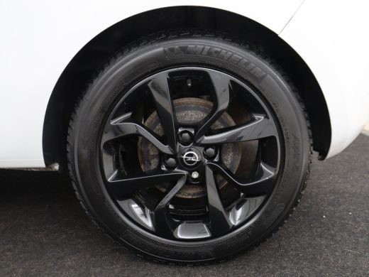 Opel Corsa 1.4 Black Edition | 1e eigenaar | Trekhaak | Carplay | Airco | Cruise control | Parkeerhulp | Nav... ActivLease financial lease