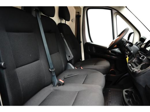 Opel Movano 2.2D L2H2 140PK 3.5t Automaat BPM vrij | Cruise control | Climate control | Achteruitrijcamera | ... ActivLease financial lease