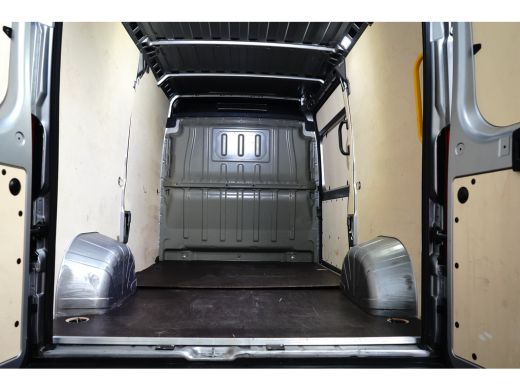 Opel Movano 2.2D L2H2 140PK 3.5t Automaat BPM vrij | Cruise control | Climate control | Achteruitrijcamera | ... ActivLease financial lease