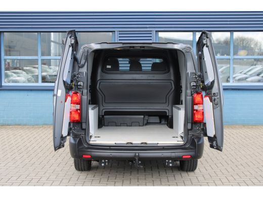 Opel Vivaro 145PK DUBBELE CABINE 2X SCHUIFDEUR | CAMERA | TREKHAAK | 17" LM-VELGEN | STUUR + STOELVERWARMING! ActivLease financial lease