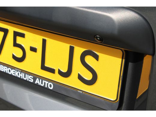 Opel Vivaro 145PK DUBBELE CABINE 2X SCHUIFDEUR | CAMERA | TREKHAAK | 17" LM-VELGEN | STUUR + STOELVERWARMING! ActivLease financial lease