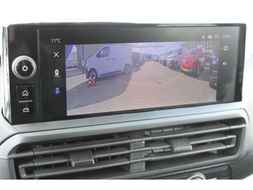 Opel Vivaro 145PK DUBBELE CABINE 2X SCHUIFDEUR | CAMERA | TREKHAAK | 17" LM-VELGEN | STUUR + STOELVERWARMING! ActivLease financial lease