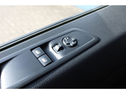 Opel Vivaro-e L2 75 kWh CAMERA | 10" SCHERM | DRAADLOOS CARPLAY | e-PTO 400 VOLT ActivLease financial lease