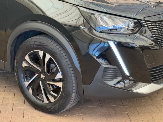 Peugeot 2008 1.2 PureTech Allure Pack Digitaal Dashboard | Camera | Carplay | Parkeersensoren | Carplay | Clim... ActivLease financial lease