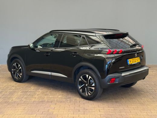 Peugeot 2008 1.2 PureTech Allure Pack Digitaal Dashboard | Camera | Carplay | Parkeersensoren | Carplay | Clim... ActivLease financial lease