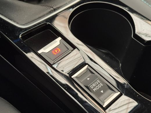 Peugeot 2008 1.2 PureTech Allure Pack Digitaal Dashboard | Camera | Carplay | Parkeersensoren | Carplay | Clim... ActivLease financial lease